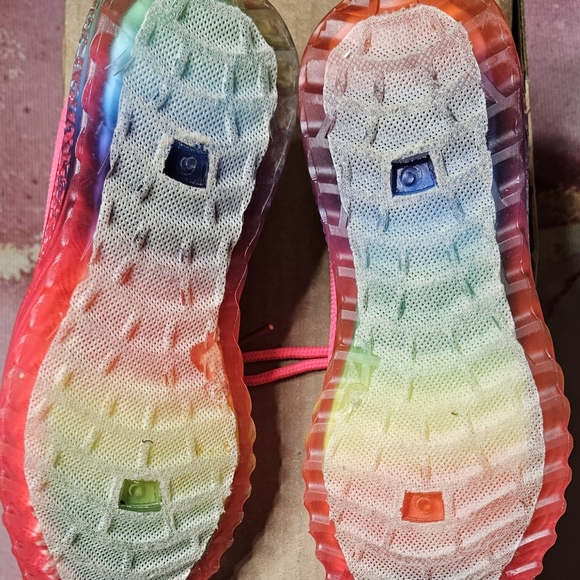 Little girls shoes(NWOT) - Picture 3 of 7